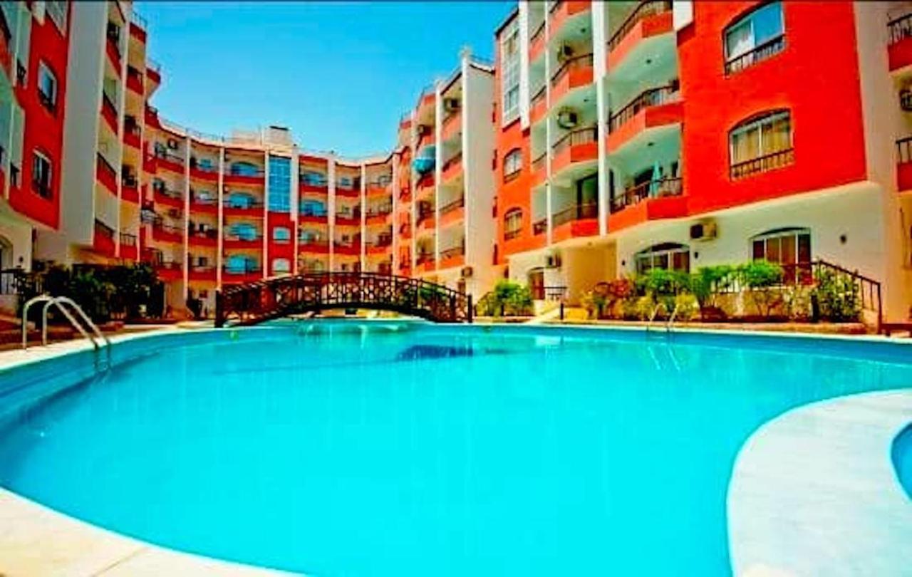 Desert Pearl Apartment Хургада Екстериор снимка