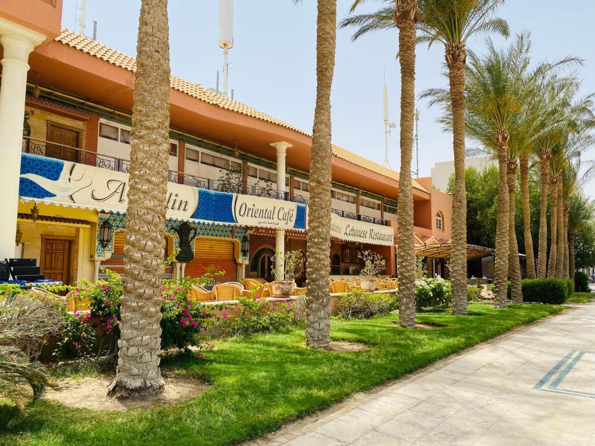 Desert Pearl Apartment Хургада Екстериор снимка