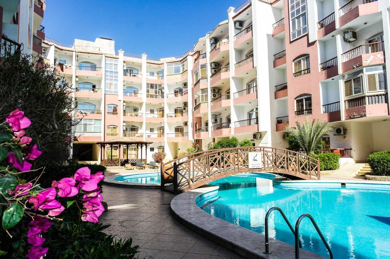 Desert Pearl Apartment Хургада Екстериор снимка