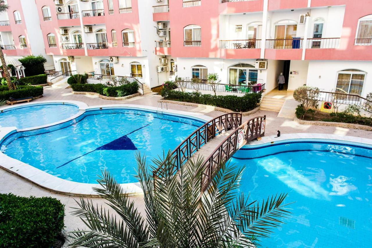 Desert Pearl Apartment Хургада Екстериор снимка